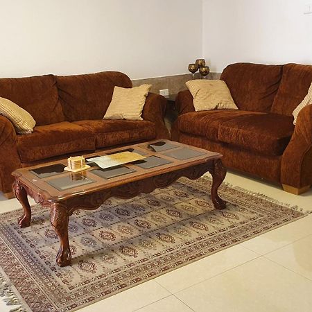 'C' Dazzling Modern 2 Bdrm Apt In Khalda Free Wifi Αμμάν Εξωτερικό φωτογραφία